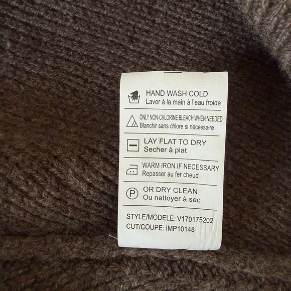 Vince Woman’s Relaxed Scoop Neck Sweater in Taupe Cashmere Wool Sz M - Picture 12 of 12